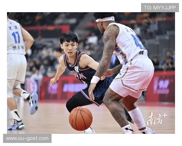 南京同曦主场迎战广东宏远强强对决上演精彩篮球巅峰之夜