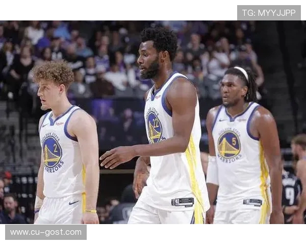 多伦多猛龙队强势出击迎战劲敌,激战四方呈现精彩篮球对决 多伦多猛龙队强势出击迎战劲敌,激战四方呈现精彩篮球对决