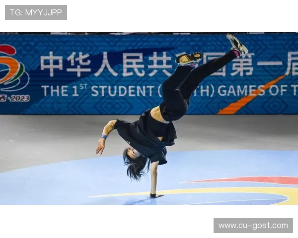 杭州滑板队与上海滑板队赛后复盘分析节奏与战术对决的精彩瞬间 杭州滑板队与上海滑板队赛后复盘分析节奏与战术对决的精彩瞬间