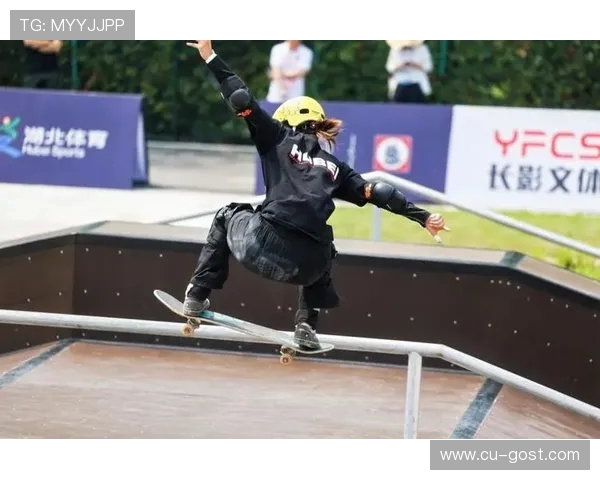 武汉滑板队实力提升引发热议滑板文化新风潮