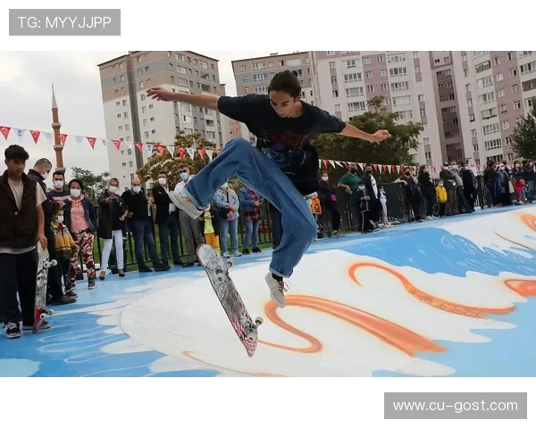 深圳滑板队的状态变革引发热议滑板文化的崛起与未来发展探讨 深圳滑板队的状态变革引发热议滑板文化的崛起与未来发展探讨