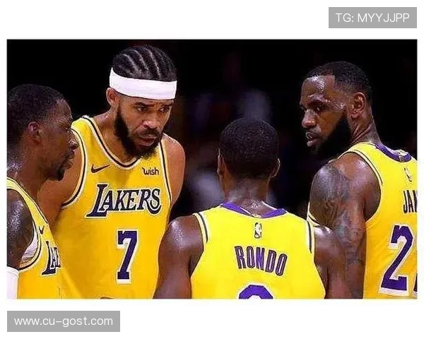 利物浦与中日德兰激战正酣比分悬念不断引发球迷热议