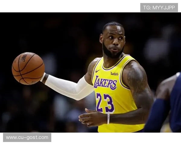 勒布朗詹姆斯的传奇之路：从青涩少年到篮球巨星的成长历程