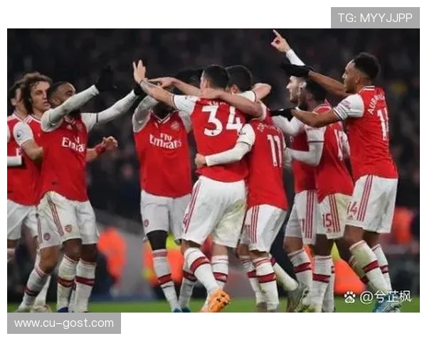 啊贾克斯与里昂激战正酣谁能在这场对决中笑到最后